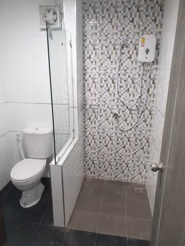 Single Room with Private Bathroom