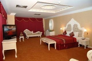 โรงแรมแปซิฟิกพาเลซ (Pacific Palace Hotel)4