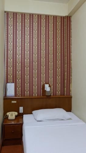 Business Inn3