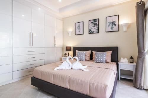 One-Bedroom Villa