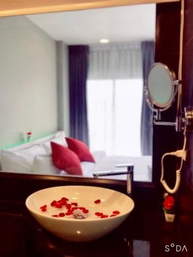 Deluxe Double or Twin Room with Sea View