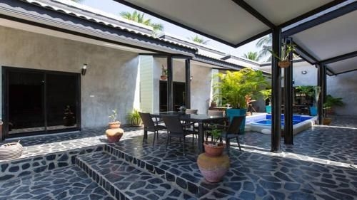 The Beach House Pranburi2