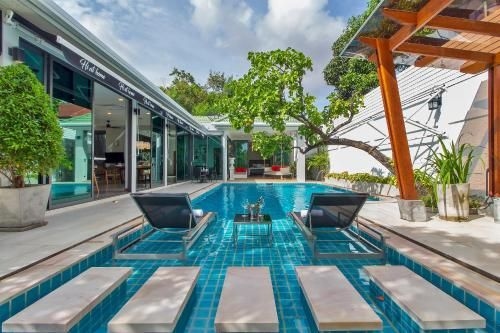 Day Dream 4 bedroom villa sleeps 10 - By HVT0