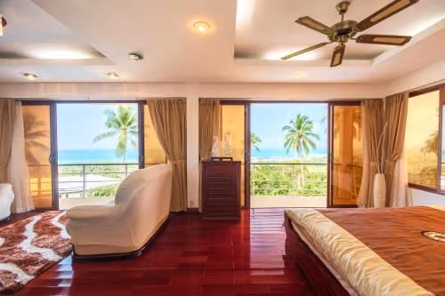 Villa with Sea View