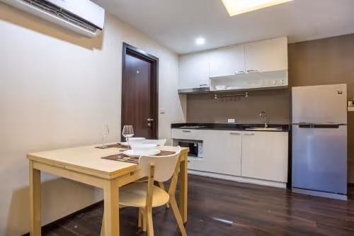 One-Bedroom Apartment