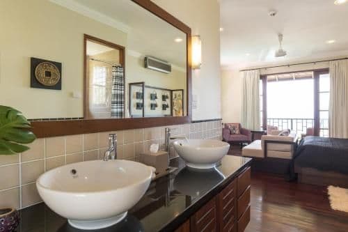 Villa with Sea View