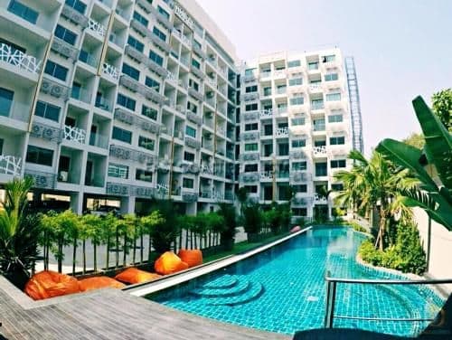 Studio Apartment with Sea View