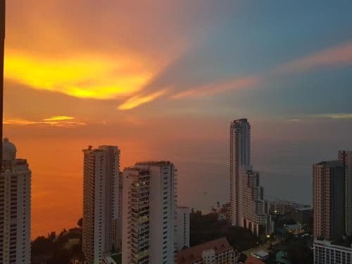 Luxury Sea View 1BR Riviera by PattayaHoliday Luxury Sea View 1BR Riviera by PattayaHoliday