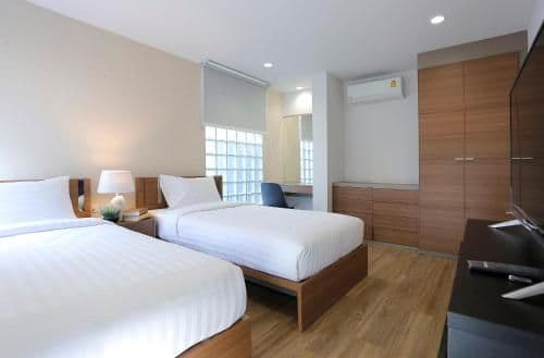 Deluxe Apartment