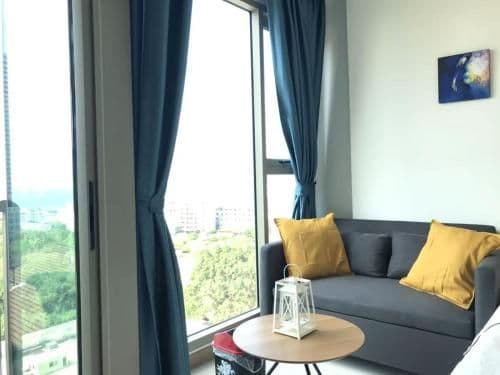 Studio Apartment with Sea View