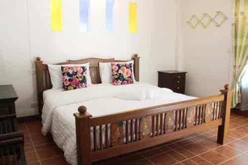 บ้านริมเนิน รีสอร์ท งาว บ้านริมเนิน รีสอร์ท งาว