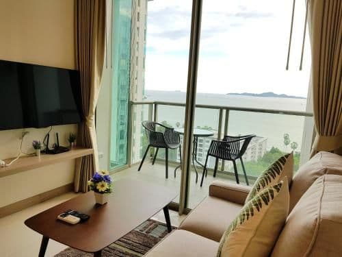 Luxury 1BR Riviera By Pattaya Holiday Luxury 1BR Riviera By Pattaya Holiday