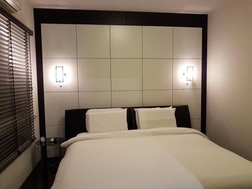FLAME TREE SUITE4