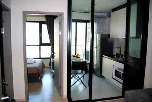 The Base Pattaya by Taya The Base Pattaya by Taya