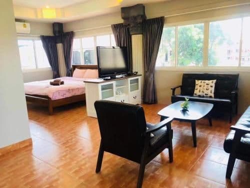 Superior King Suite