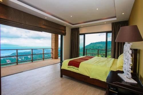 Villa with Sea View