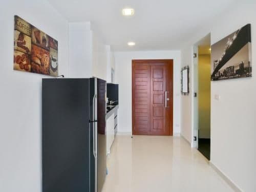 Studio Apartment with Sea View