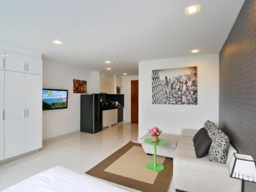 Studio Apartment with Sea View