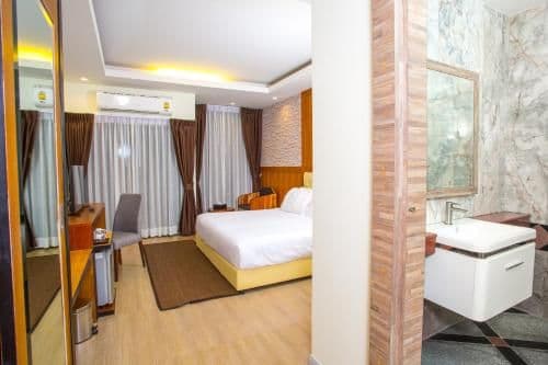 Deluxe Double Room with Balcony