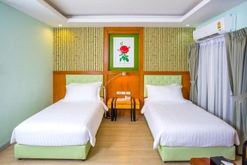Deluxe Twin Room with Balcony