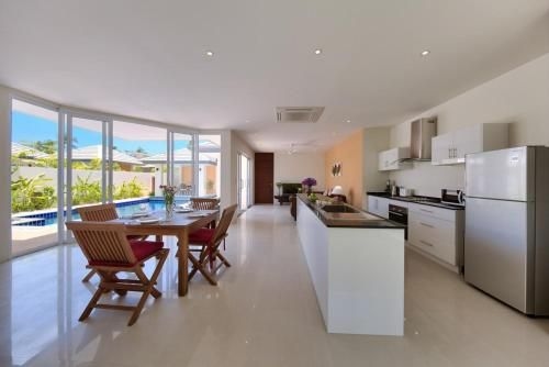 Lipa Talay Sawng - 2 Bedroom Beach Side Villa3