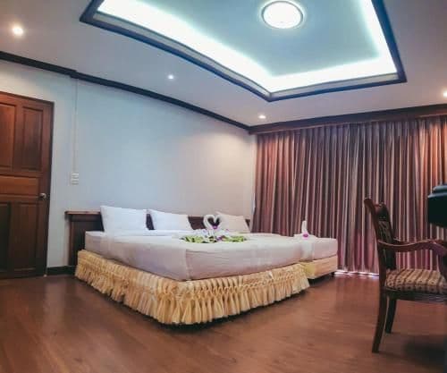 Triple Room with Private Bathroom
