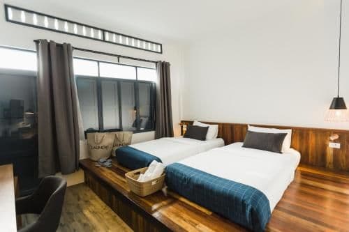 Twin Room with Balcony