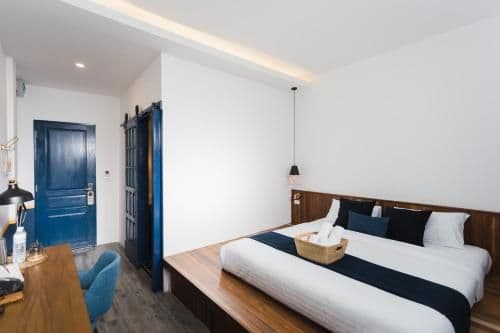Deluxe Double Room with Balcony