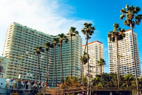 Viewtalay Beachfront by ND0