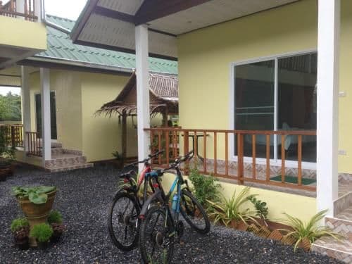 Deluxe Double Room with Shower
