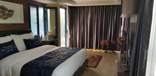 Suite with Spa Bath