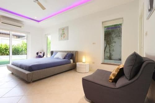 Deluxe Villa