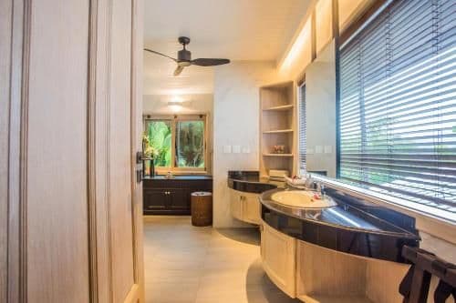 Villa with Sea View