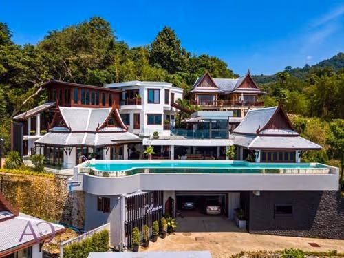 Villa with Sea View