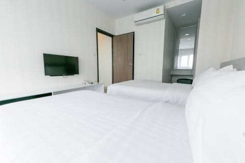 Superior Garden View Twin Suite