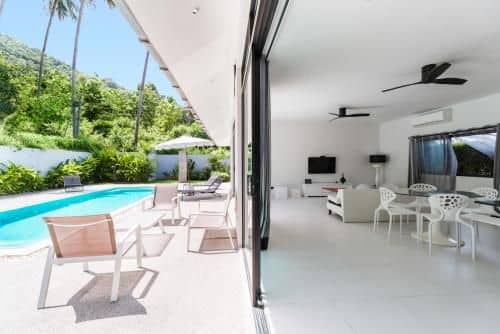 Tracy Residence by Chantal Tracy Residence by Chantal