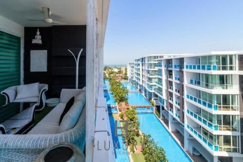 Modern 2 Bedroom Condo MR Modern 2 Bedroom Condo MR