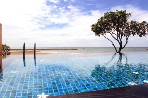 เคียงคลื่นทะเล รีสอร์ต (Keang Kluen Talay Resort)0