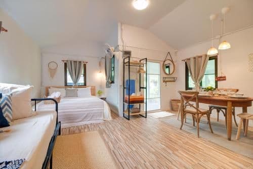One Bedroom Bungalow