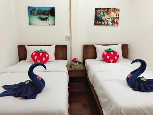 Standard Twin Room