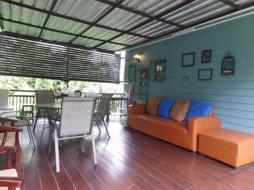 Bungalow with Garden View