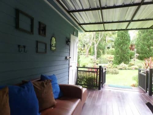 Bungalow with Garden View