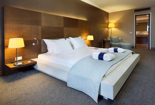 JUNIOR SUITE CAPACITY 1
