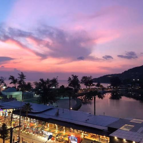 Karon Beach Family Hotel2