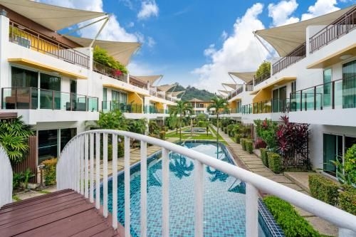 Mountain view villa near beach with terrace and pool2