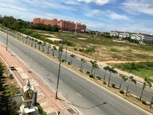 Trio Gems Condominium1