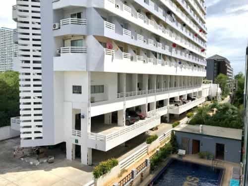 Trio Gems Condominium Trio Gems Condominium