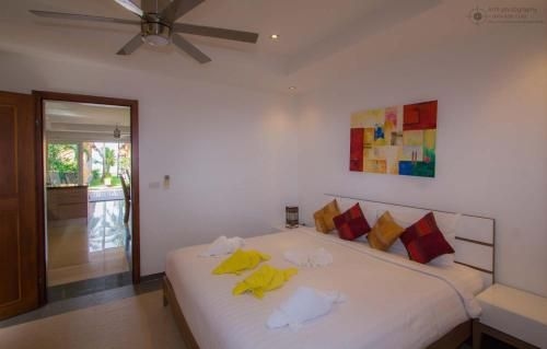 Sunrise Beach Villa0