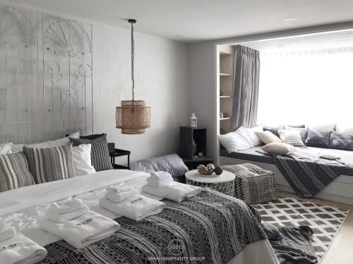 Stay in Style at Nimman R3160