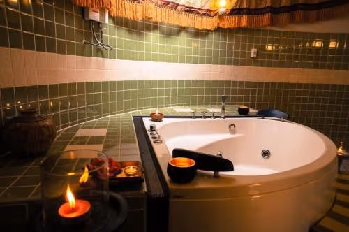 Luxury Villa with Spa Bath